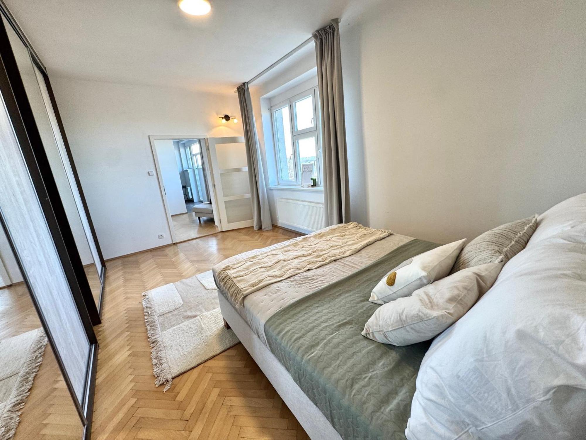 Trendy Holesovice Market 1 Bedroom Apartment Prague
