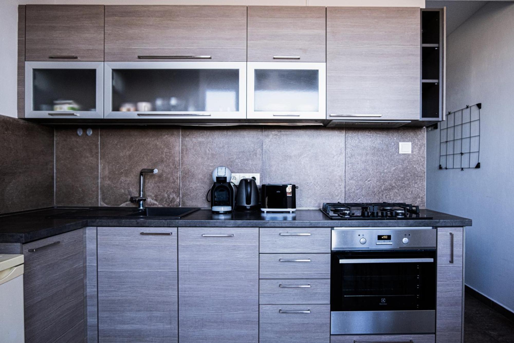 Trendy Holesovice Market 1 Bedroom Apartment Prague